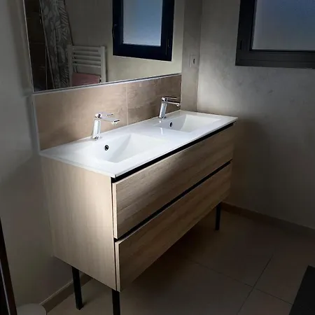Maison Moderne Avec Piscine Privee Endroit Tres Calme Vinça